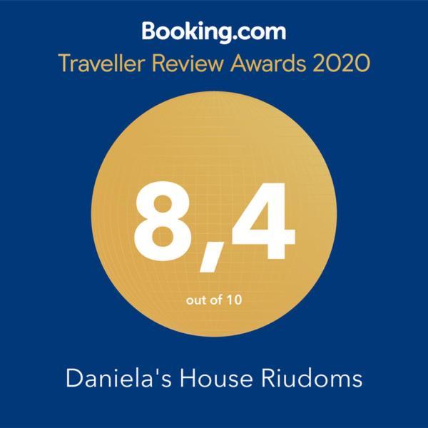 Bed and Breakfast Daniela'S House Riudoms Екстер'єр фото